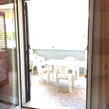 Alice Apartment